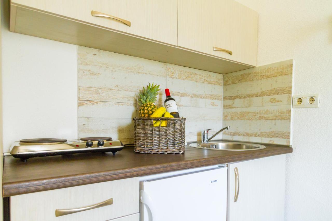Belane Apartments Tivat Exterior foto