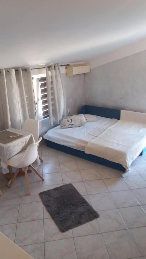 Belane Apartments Tivat Exterior foto
